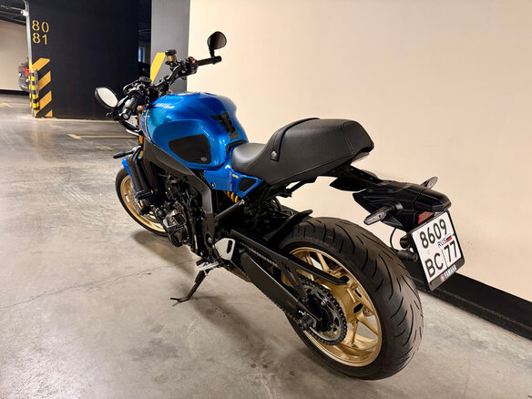 2022 Yamaha XSR900, синий, 990000 рублей - вид 2