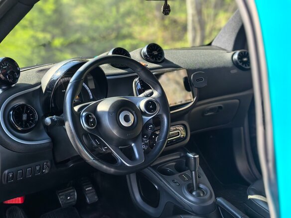 2016 Smart Fortwo III, синий, 1100000 рублей - вид 15