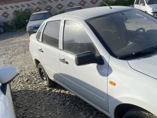 2013 Lada (ВАЗ) Granta I, белый, 240000 рублей, вид 3