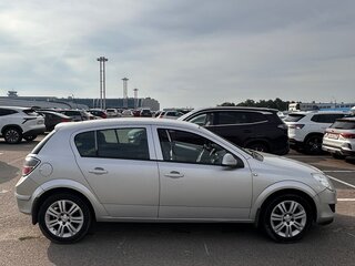 2013 Opel Astra H Рестайлинг, серебристый, 400000 рублей, вид 3
