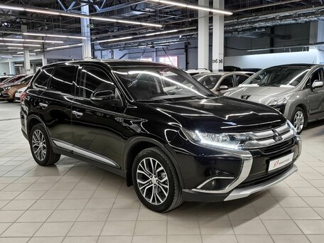 2016 Mitsubishi Outlander III Рестайлинг 2, чёрный, 1439000 рублей, вид 2