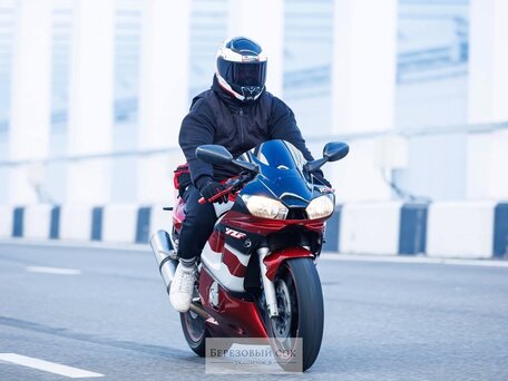 1999 Yamaha YZF-R6, красный, 350000 рублей, вид 1