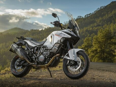 2016 KTM 1290 Super Adventure T, белый, 990000 рублей, вид 1