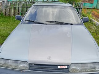 1988 Mazda 626 III (GD), серебристый, 70000 рублей, вид 2