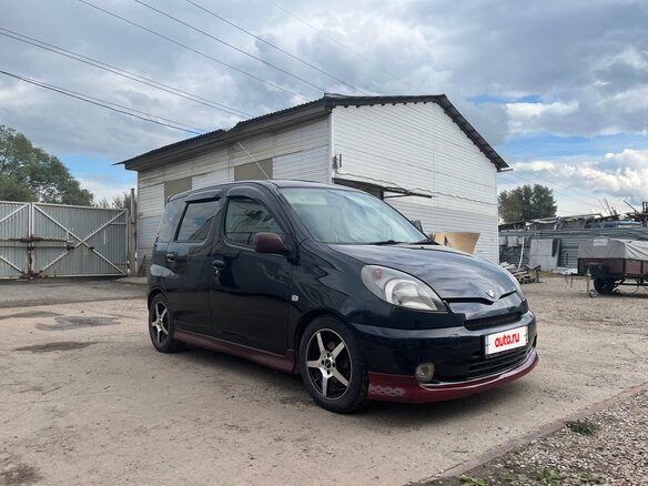 2001 Toyota FunCargo, чёрный - вид 2