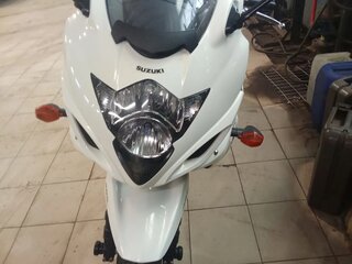 2011 Suzuki Bandit GSF 1250, белый, 630000 рублей, вид 5