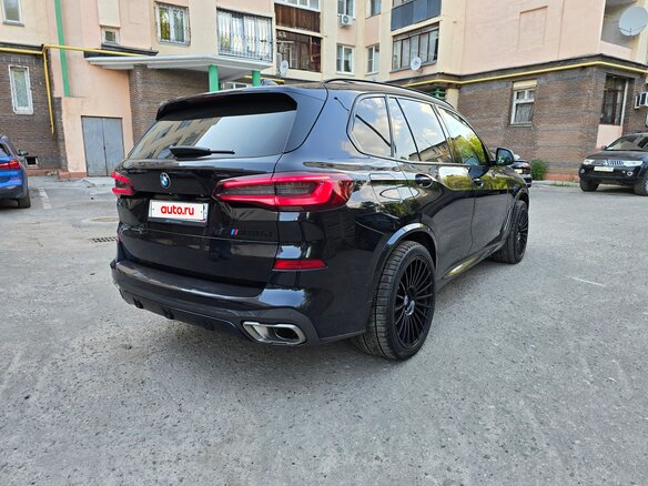 2020 BMW X5 M50d IV (G05/G18), чёрный - вид 4
