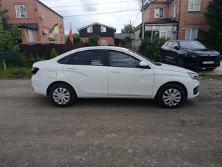 2024 Lada (ВАЗ) Vesta I Рестайлинг (NG), белый, 1600000 рублей, вид 4