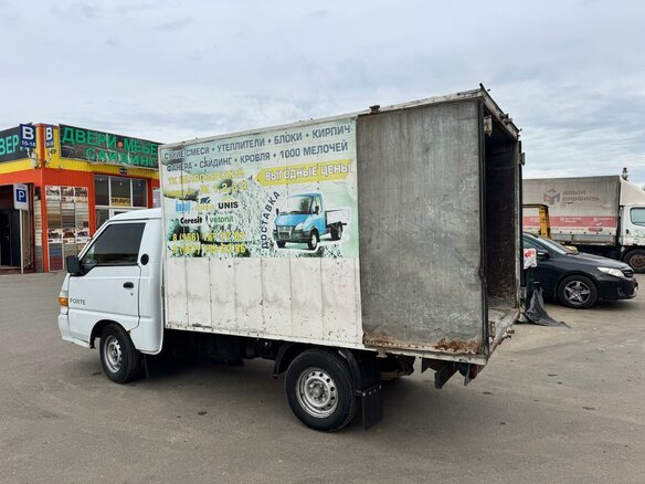 2006 Hyundai Porter, белый, 390000 рублей - вид 9