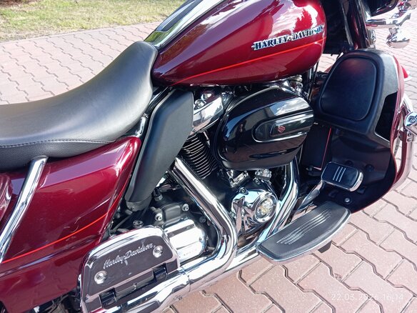 2017 Harley-Davidson Electra Glide, пурпурный, 1350000 рублей - вид 20