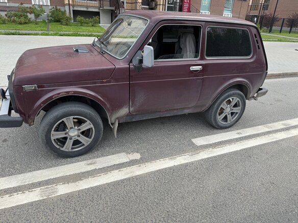 2013 Lada (ВАЗ) 2121 (4x4) I Рестайлинг, пурпурный, 220000 рублей - вид 3