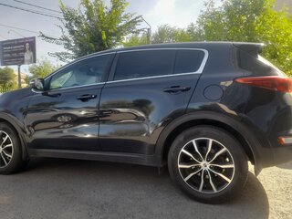 2018 Kia Sportage IV, чёрный, 1730000 рублей, вид 1