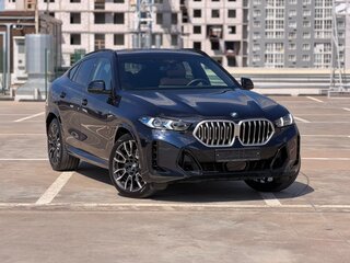 2023 BMW X6 40i III (G06) Рестайлинг, чёрный, 10500000 рублей, вид 3