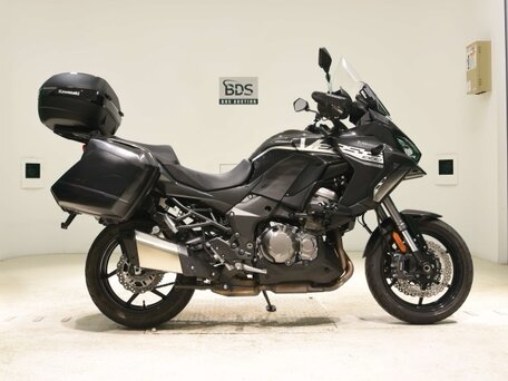 2020 Kawasaki Versys 1000, чёрный, 974000 рублей, вид 2