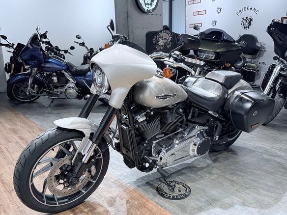 2018 Harley-Davidson Sport Glide, бежевый, 1499000 рублей - вид 5