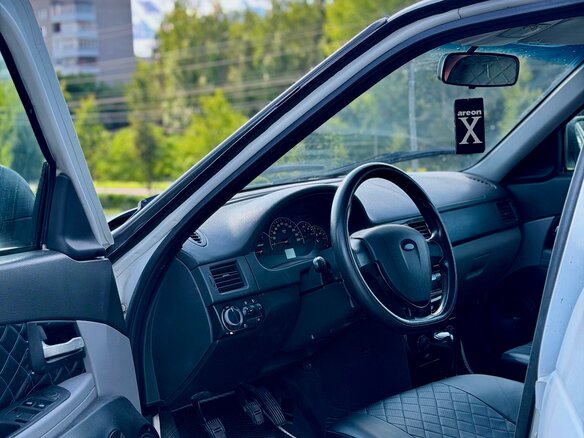 2012 Lada (ВАЗ) Priora I, белый, 300000 рублей - вид 11