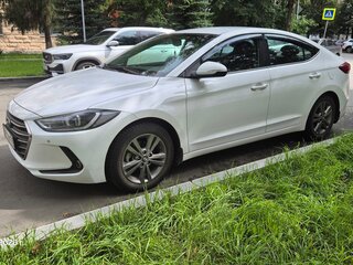 2018 Hyundai Elantra VI (AD), белый, 1750000 рублей, вид 1