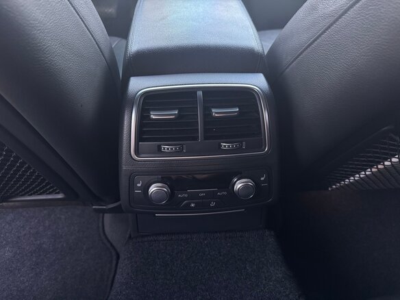 2015 Audi A6 IV (C7) Рестайлинг, чёрный, 1750000 рублей - вид 11