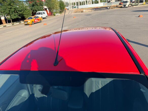 2009 Ford Fiesta Mk6, красный - вид 33