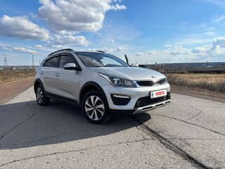 2019 Kia Rio X-Line IV, серебристый, 1720000 рублей, вид 1
