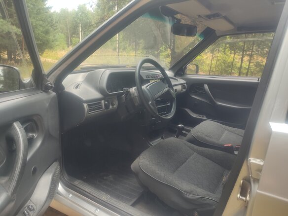 2005 Lada (ВАЗ) 2114, серебристый, 190000 рублей - вид 9
