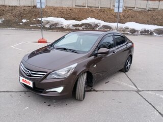 2015 Hyundai Solaris I Рестайлинг, коричневый, 800000 рублей, вид 1