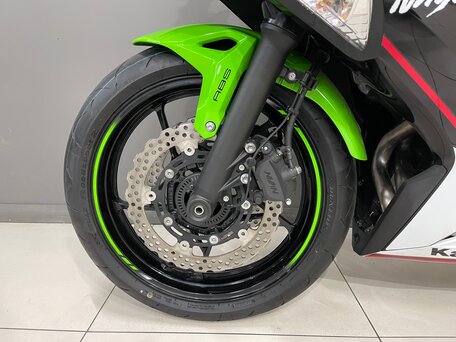 2021 Kawasaki Ninja 650, зелёный, 850000 рублей, вид 5