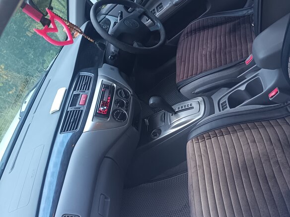 2003 Mitsubishi Lancer Cedia IX, белый, 350000 рублей - вид 25