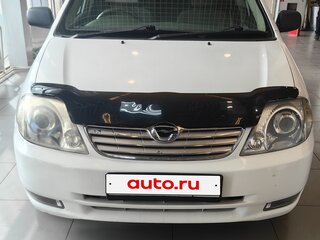 2001 Toyota Corolla IX (E120, E130), белый, 550000 рублей, вид 2