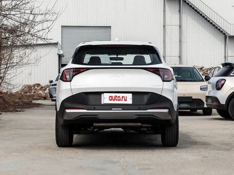 2026 Kia Sportage V Рестайлинг, белый, 3420000 рублей, вид 4