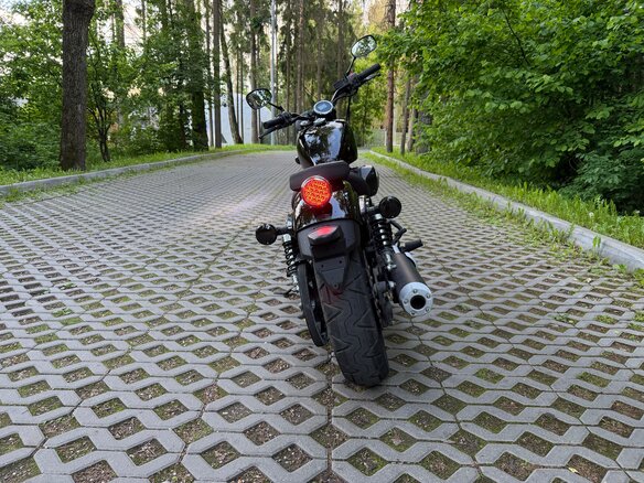 2019 Yamaha XV950 Bolt, чёрный, 650000 рублей - вид 4