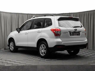 2013 Subaru Forester IV, белый, 1590000 рублей, вид 4
