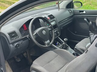 2007 Volkswagen Golf V, чёрный, 350000 рублей, вид 5