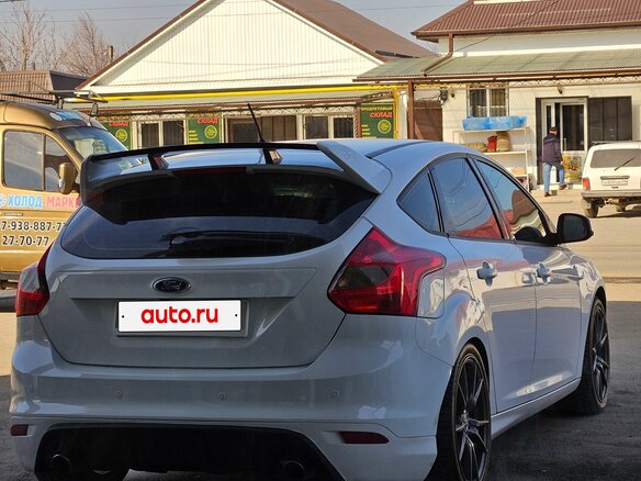 2012 Ford Focus III, белый, 999999 рублей - вид 17