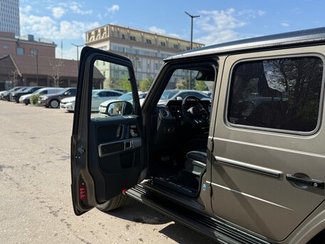 2026 Mercedes-Benz G-Класс AMG 63 AMG II (W465) Рестайлинг, бежевый, 27790000 рублей, вид 5