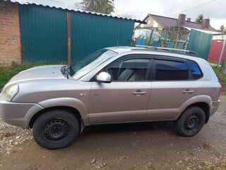 2004 Hyundai Tucson I, серебристый, 550000 рублей, вид 4