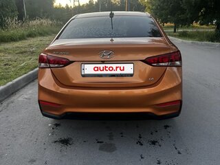 2017 Hyundai Solaris II, золотистый, 1070000 рублей, вид 4