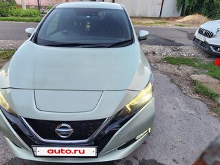 2018 Nissan Leaf II (ZE1), зелёный, 1600000 рублей, вид 2