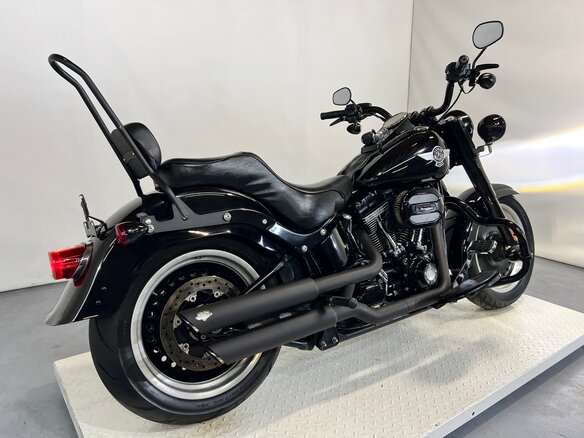2017 Harley-Davidson Fat Boy, чёрный, 960000 рублей - вид 7