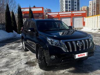 2015 Toyota Land Cruiser Prado 150 Series Рестайлинг 1, чёрный, 3900000 рублей, вид 2