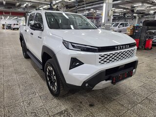 Toyota Hilux IX