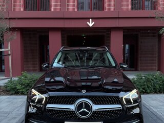 2021 Mercedes-Benz GLE 450 II (V167), чёрный, 6850000 рублей, вид 3