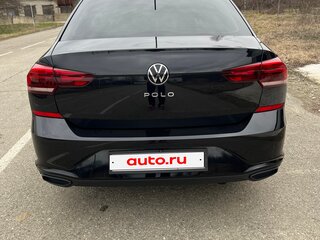 2020 Volkswagen Polo VI, чёрный, 1690000 рублей, вид 4