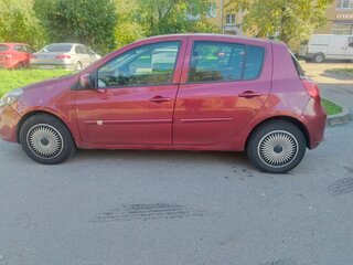 2010 Renault Clio III Рестайлинг, пурпурный, 500000 рублей, вид 3