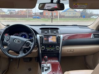 2013 Toyota Camry VII (XV50), чёрный, 1700000 рублей, вид 5