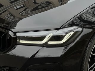 2020 BMW 5 серии 530i xDrive VII (G30/G31/G38) Рестайлинг, чёрный, 5200000 рублей, вид 3