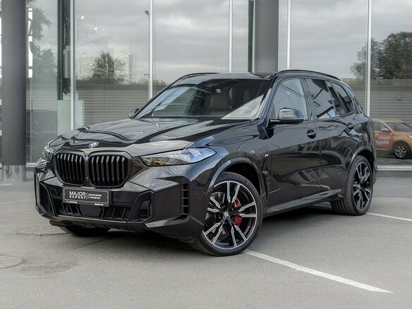 2024 BMW X5 40i IV (G05/G18) Рестайлинг, чёрный