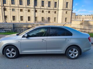2014 Skoda Rapid I, серебристый, 800000 рублей, вид 4