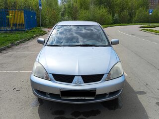 2005 Mitsubishi Lancer IX Рестайлинг, серебристый, 370000 рублей, вид 3