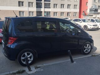 2010 Honda Freed I, синий, 780000 рублей, вид 4